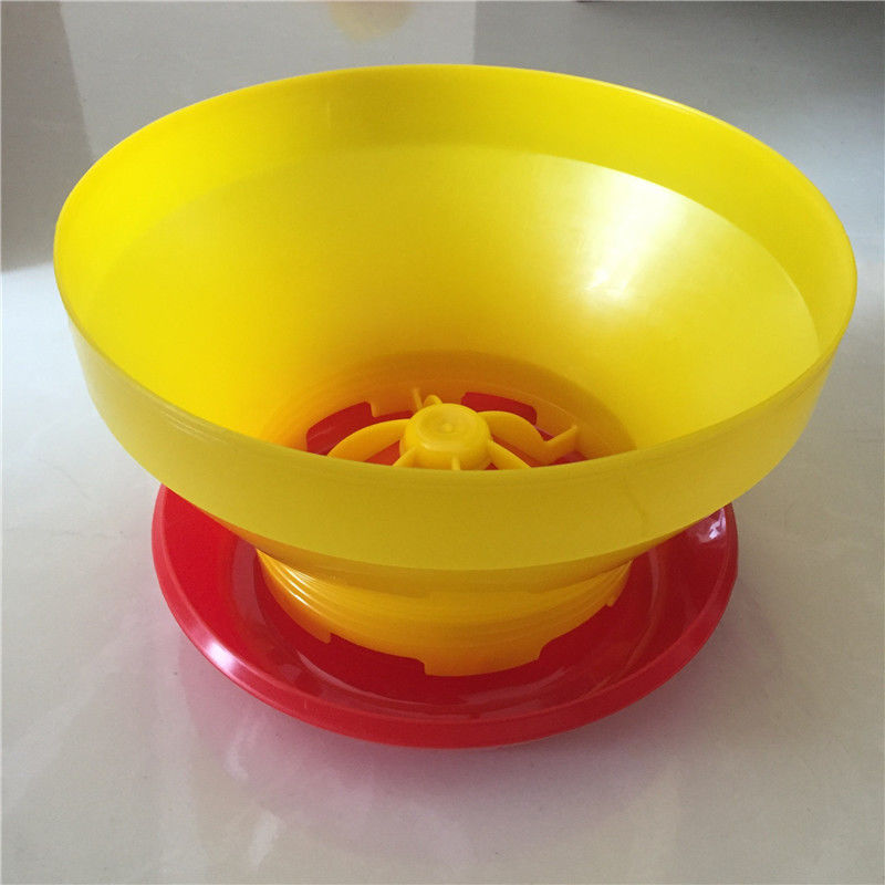 28cm*18cm Plastic Five Gallon Bucket Chicken Feeder